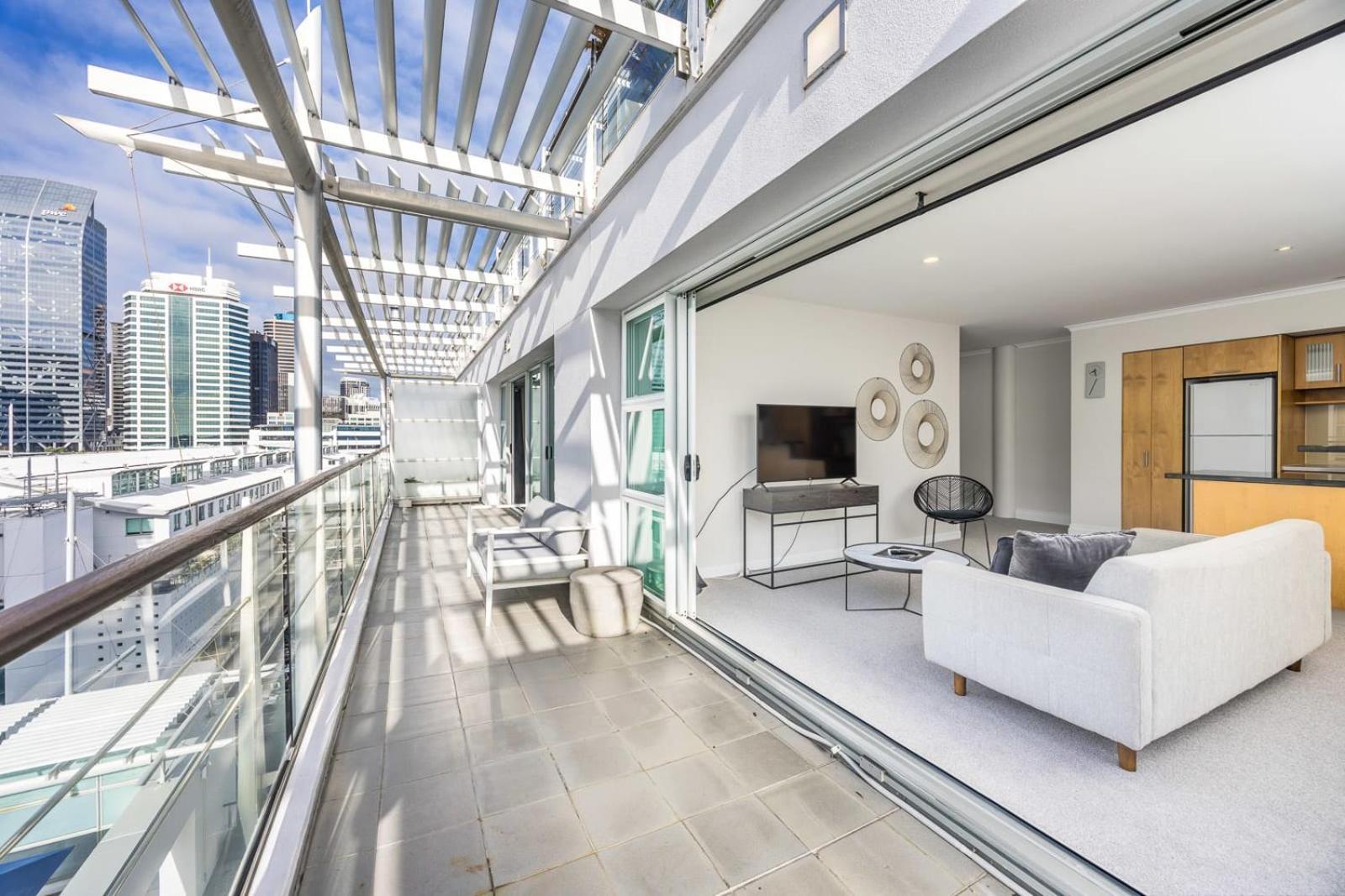 Appartement Beautiful Renovated 2 X Bdrm,Perfect Location à Auckland Extérieur photo