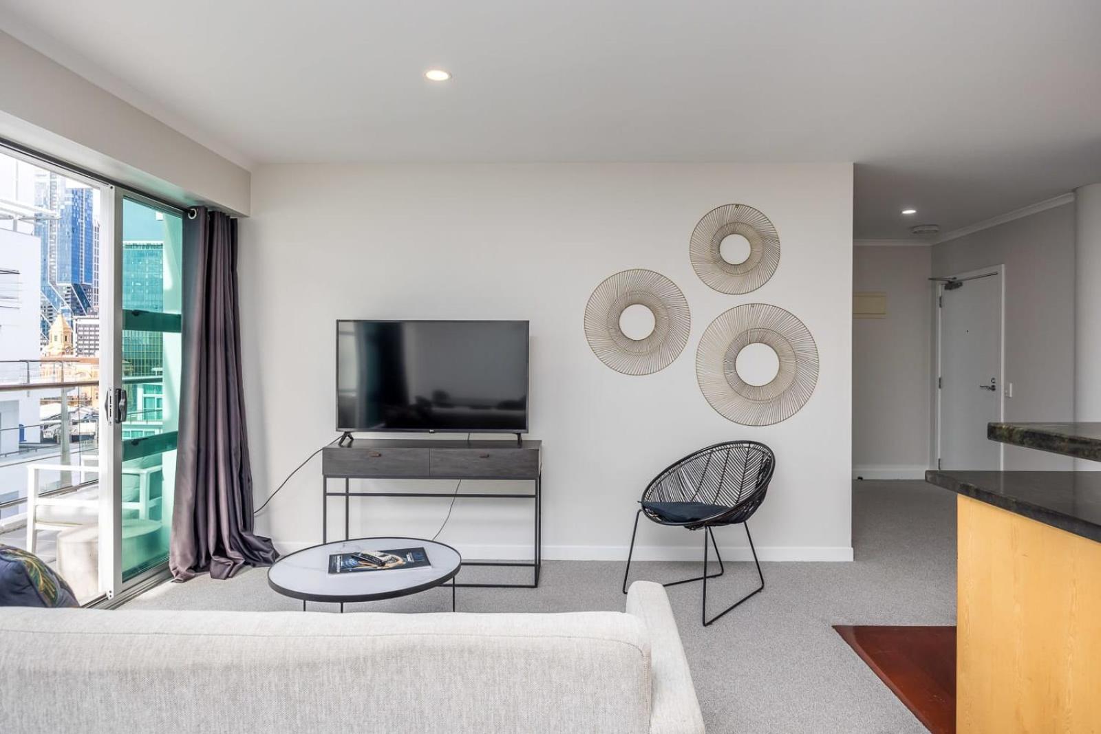 Appartement Beautiful Renovated 2 X Bdrm,Perfect Location à Auckland Extérieur photo